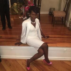 Meet your Posher, Jennifer